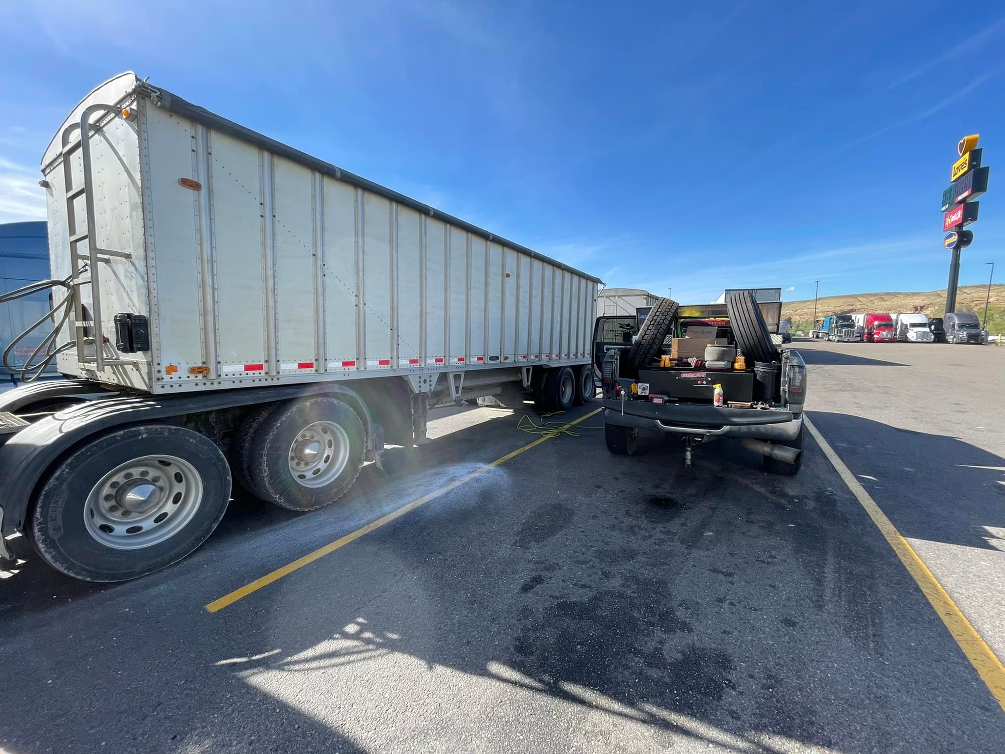 Birmingham Mobile Semi Repair Fire About Pic