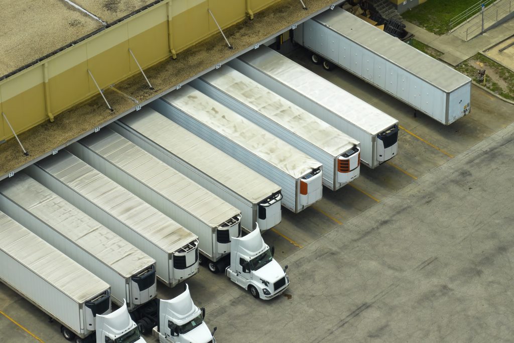 The Truck Parking Crisis: A Real-Life Challenge for Drivers ...